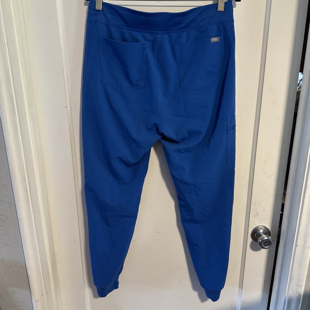 FIGS Women's Medium Blue Scrub Jogger Pants Cuff Bottom - Picture 6 of 9